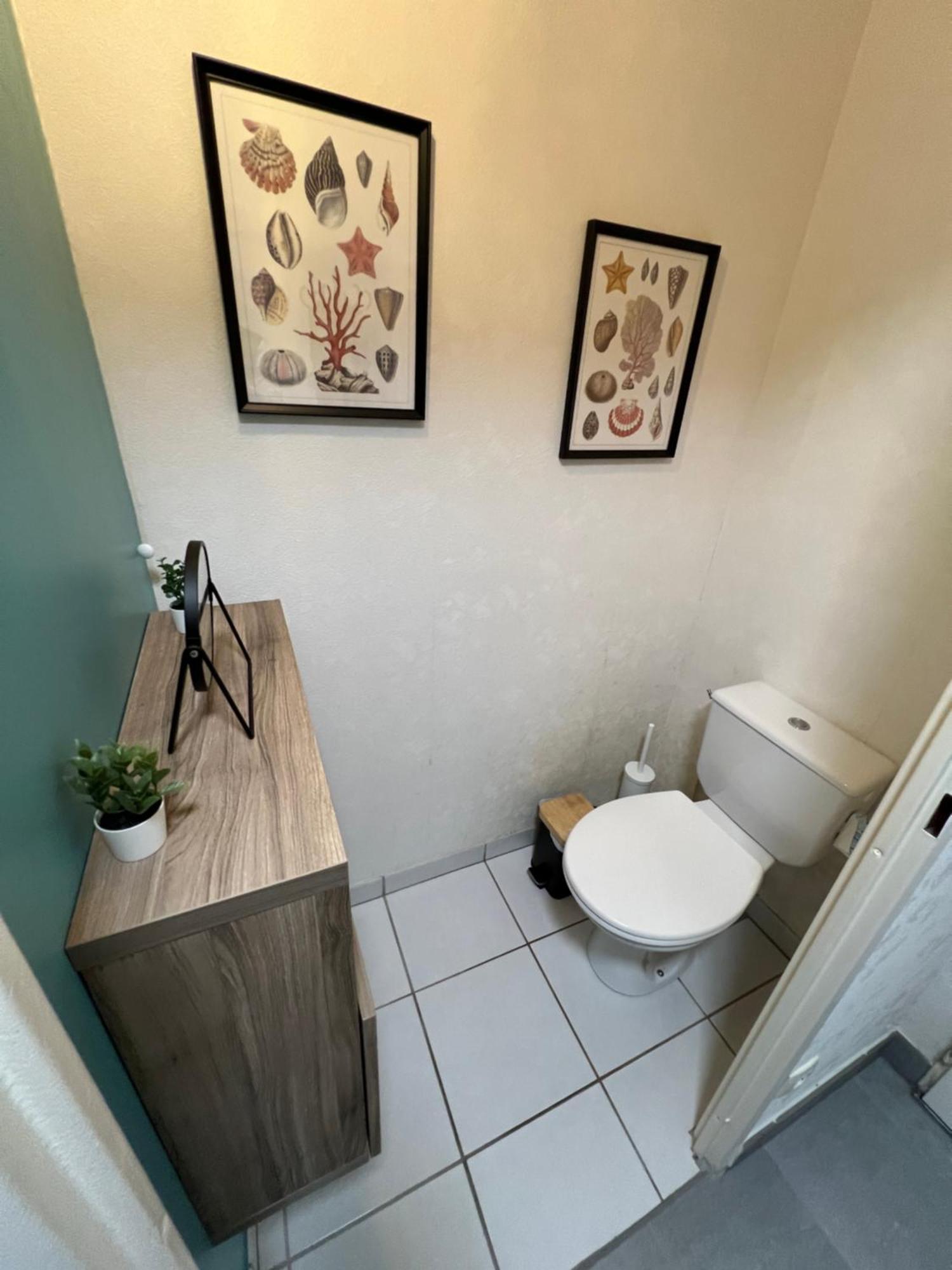 Holiday home Maison Ariana 6 Personnes A 5 Min De La *